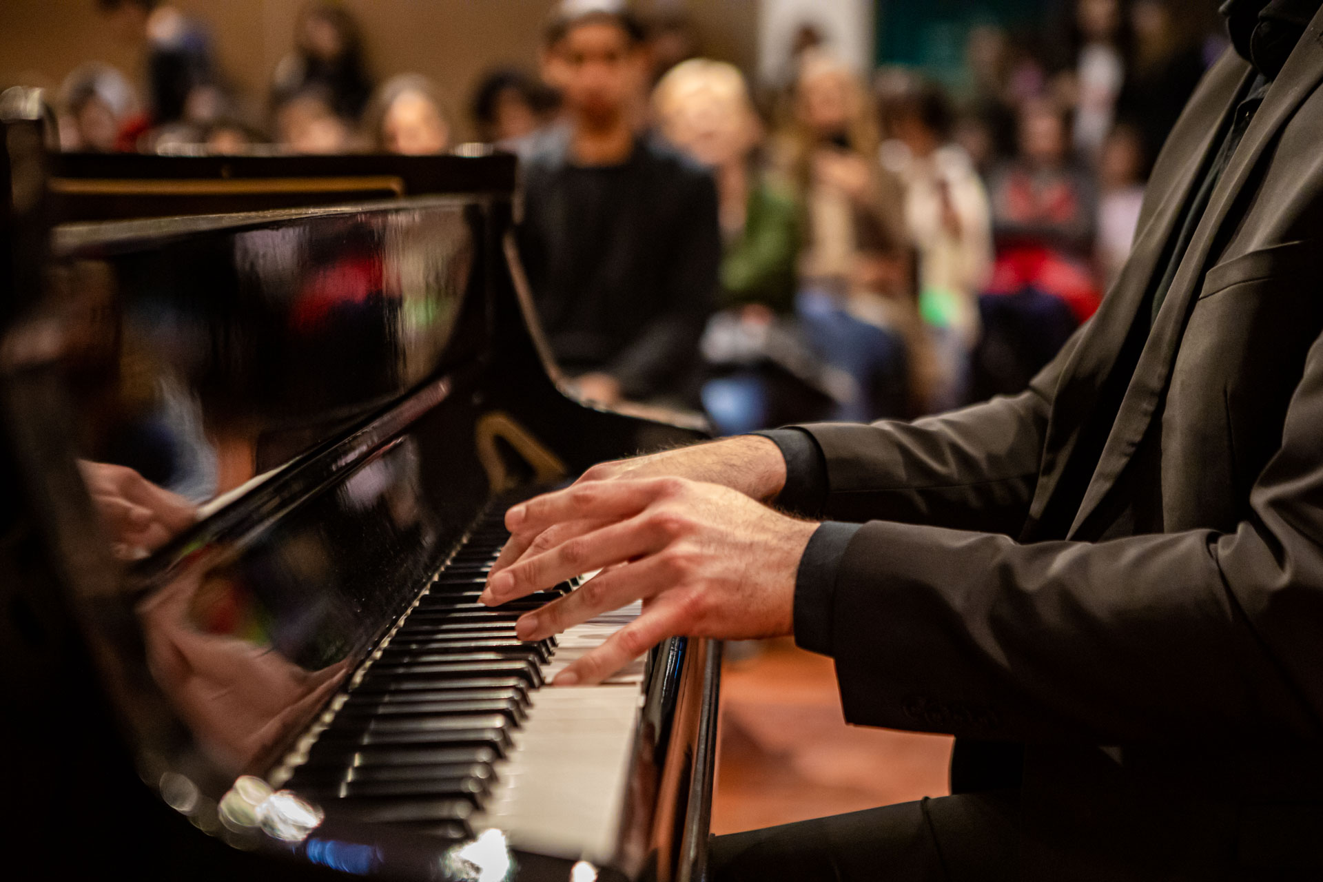 Elio Coria at the piano, Rigolleau Cultural Center